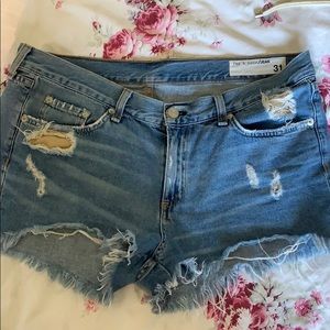 Rag & bone jean shorts size 31